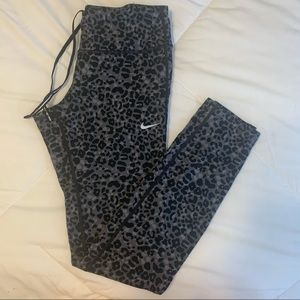 Nike dri-fit gray leopard leggings